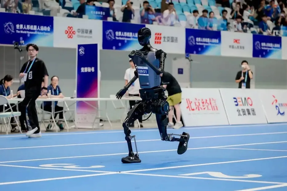 天工机器人